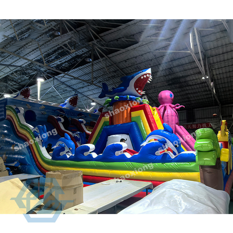  Parque tem&aacute;tico inflable del oc&eacute;ano con tobog&aacute;n de escalada