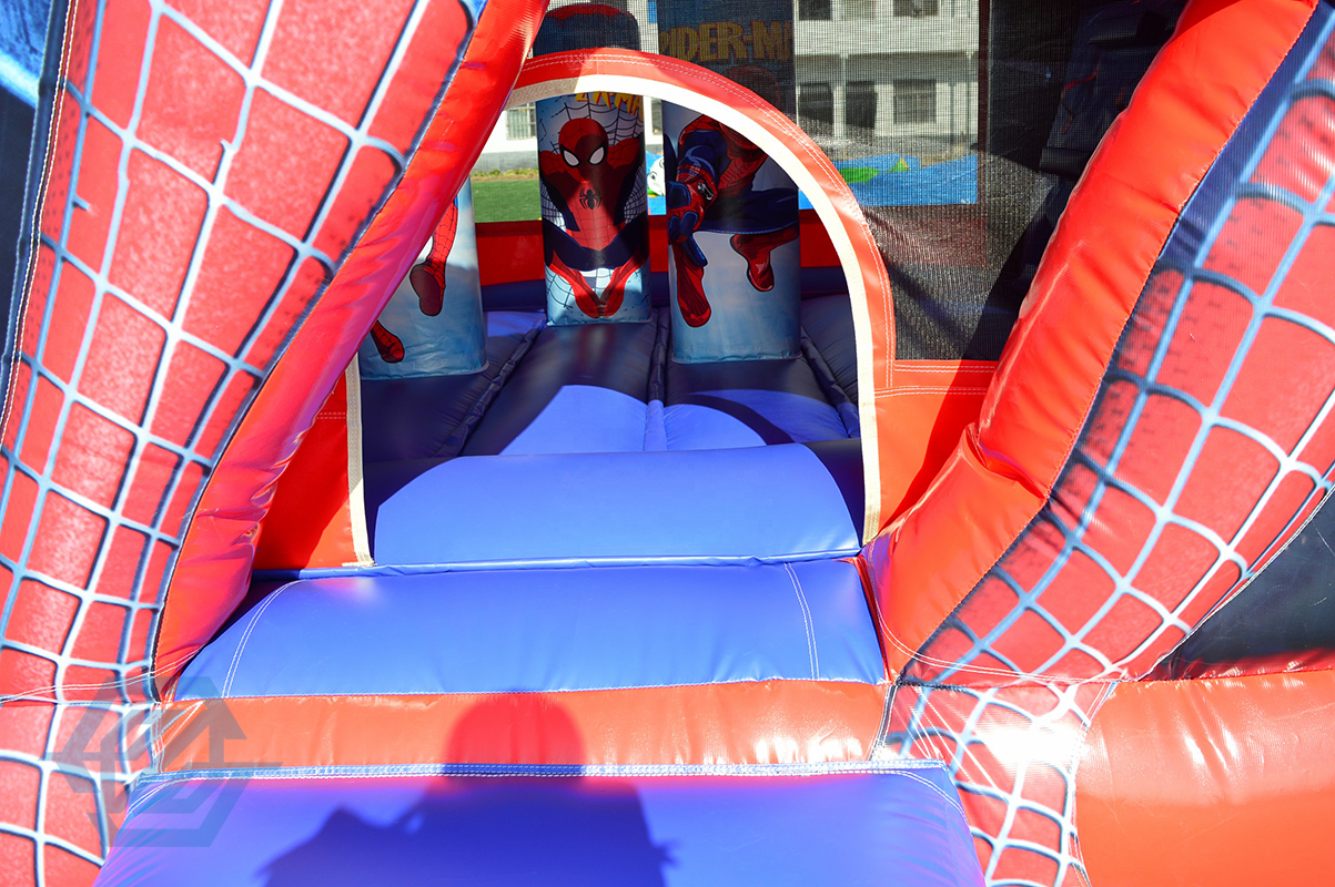 Sprzedam nadmuchiwany domek do zabawy Spiderman Bouncer