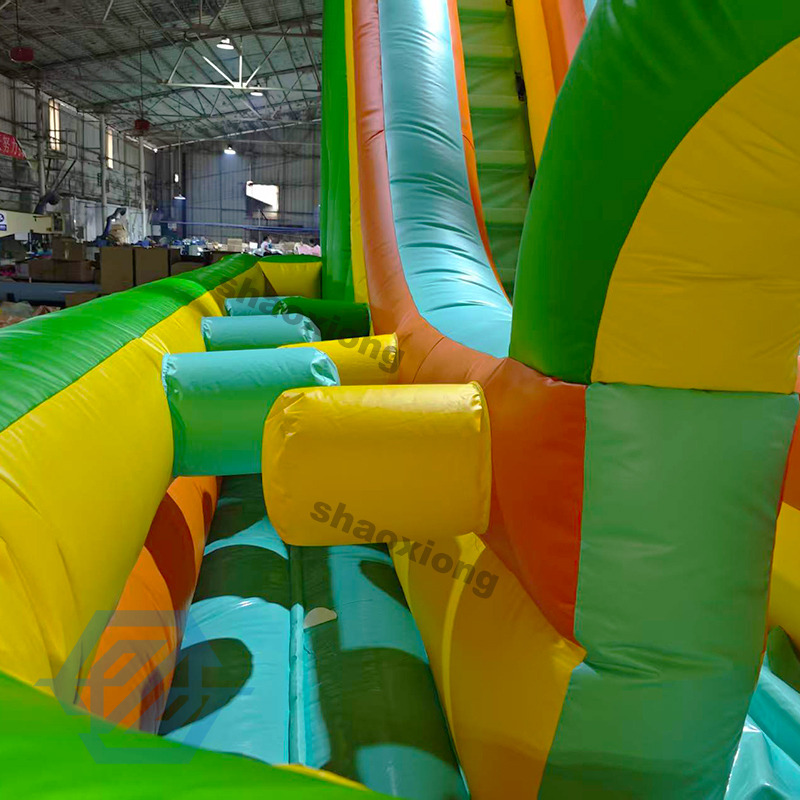 Combo de tobog&aacute;n inflable para carrera de obst&aacute;culos con soplador