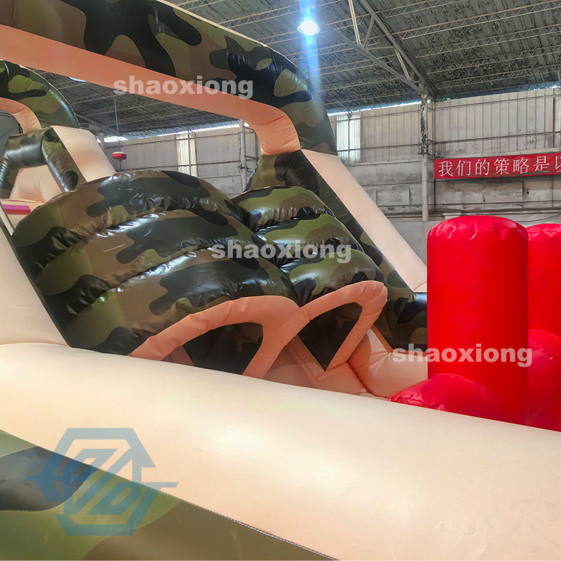 Corsa ad ostacoli per giochi sportivi mimetici gonfiabili all'aperto commerciali
