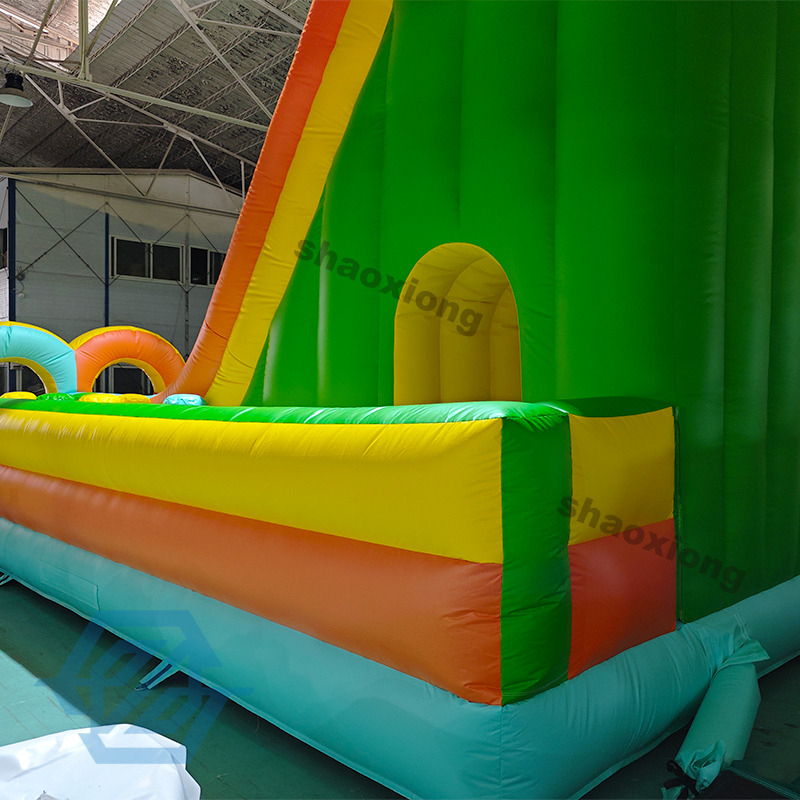Combo de tobog&aacute;n inflable para carrera de obst&aacute;culos con soplador