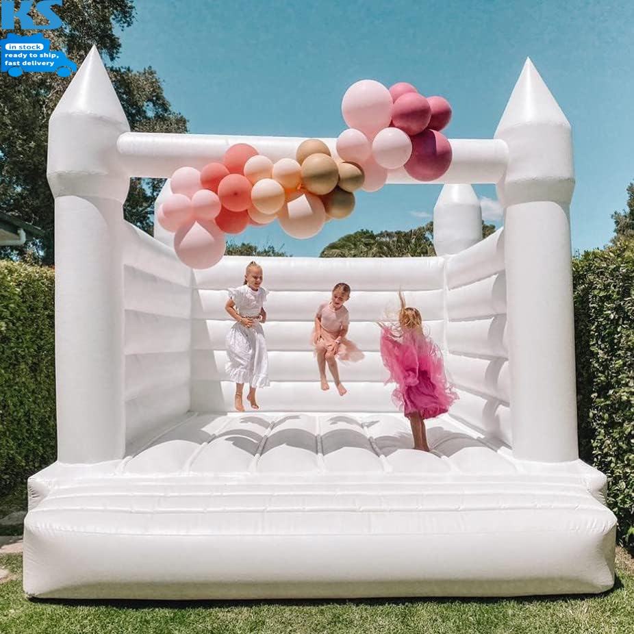Se puede alquilar un castillo hinchable para fiestas infantiles