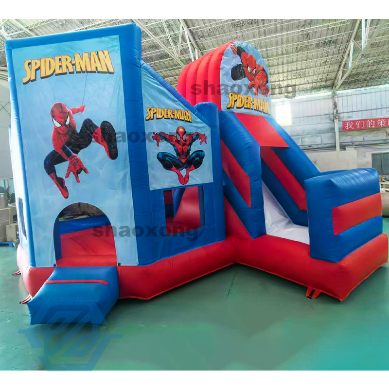 Nadmuchiwany domek do skakania ze zjeżdżalnią z motywem Spider-Mana