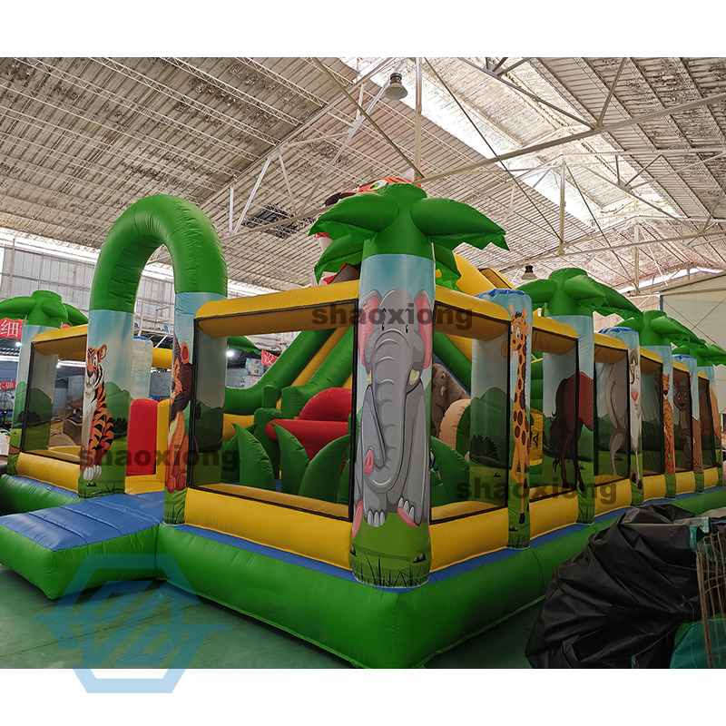 Casa inflable grande de la despedida del tema del animal del safari con la diapositiva
